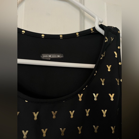 Oiselle gold medal running tank - Picture 3 of 4